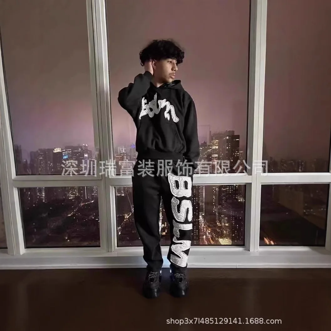 Sweatshirts, Personalized Street Style, High Street Hoodie, Hip-hop Letter Embroidered Casual Pants, Same Style Men And Women
Sweatshirts, Personalized Street Style, High Street Hoodie, Hip-hop Letter Embroidered Casual Pants, Same Style Men And Women