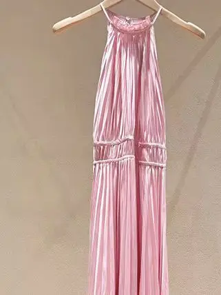 Spring/Summer Women Halter Neck Sleeveless Pleated Satin Solid Maxi Dress Hign Waist A-Line Slim Elegant Fashion Skirt
Spring/Summer Women Halter Neck Sleeveless Pleated Satin Solid Maxi Dress Hign Waist A-Line Slim Elegant Fashion Skirt