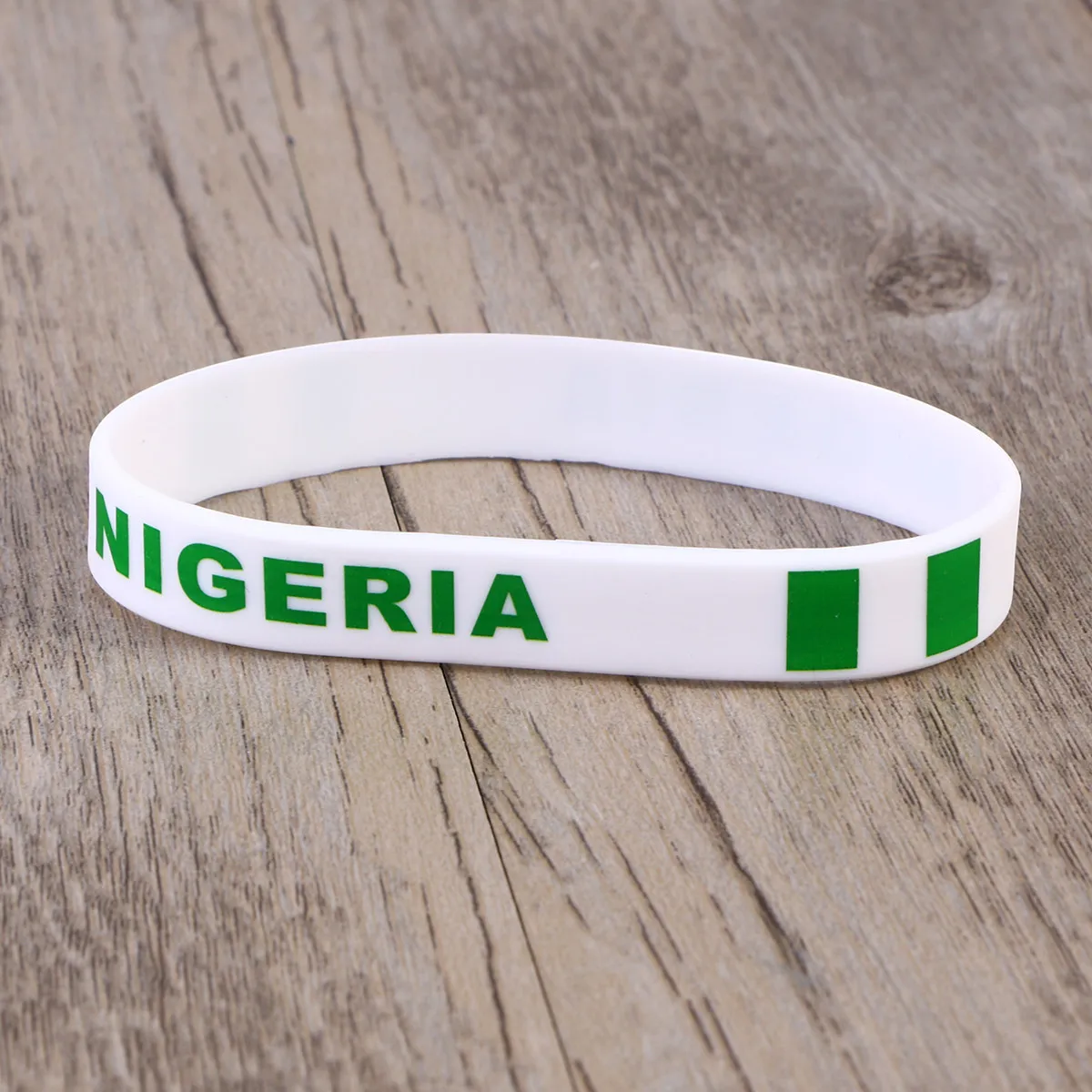 6Pcs Soft Comfortable Silicone Country Wristband One Size Fits Most for Football Match Fans National Flag Support Bracelet
6Pcs Soft Comfortable Silicone Country Wristband One Size Fits Most for Football Match Fans National Flag Support Bracelet