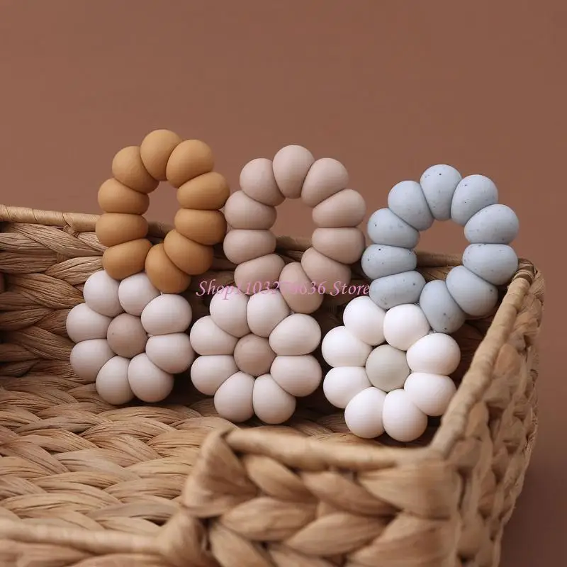 R6FD Baby Newborn Teething Molar Toy Infants Rattle Chewable Nursing Biting Chewing
R6FD Baby Newborn Teething Molar Toy Infants Rattle Chewable Nursing Biting Chewing