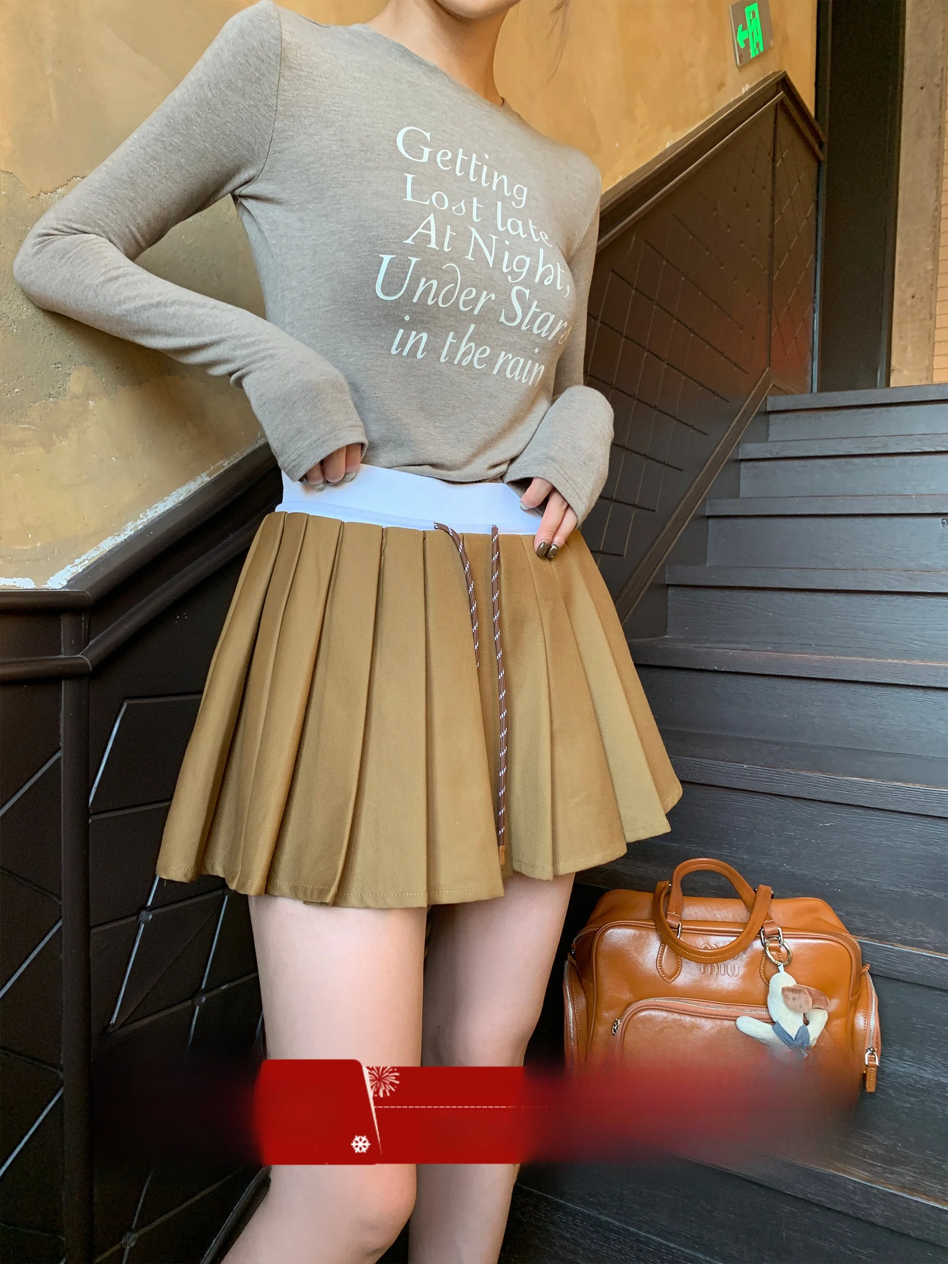High Waist A-Line Skirt with Color Blo Pleated Design for Women Sweet And Spicy Sle Spring Faion Casual Skirt
High Waist A-Line Skirt with Color Blo Pleated Design for Women Sweet And Spicy Sle Spring Faion Casual Skirt