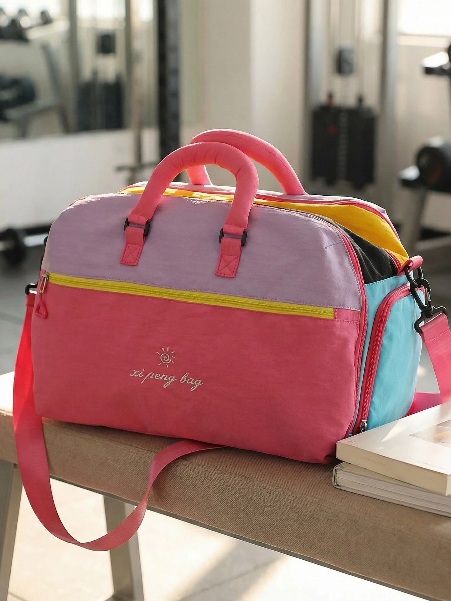 Вместительная женская дорожная сумка с цветными вставками, ручная/наплечная сумка для плавания и фитнеса, большая нейлоновая сумка-рюкзак
Вместительная женская дорожная сумка с цветными вставками, ручная/наплечная сумка для плавания и фитнеса, большая нейлоновая сумка-рюкзак