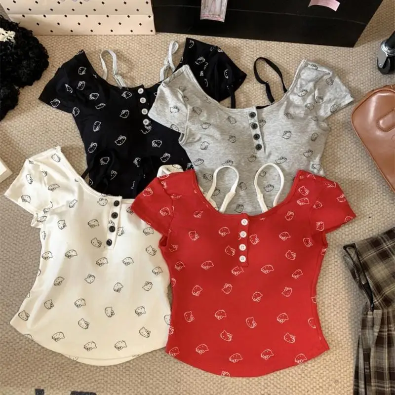 Sanrio Hello Kitty Kawaii Fake Two Pieces Printed Short Sleeved Shirt T-Shirt with Chest Cushion Bare Back Slimming Short Top
Sanrio Hello Kitty Kawaii Fake Two Pieces Printed Short Sleeved Shirt T-Shirt with Chest Cushion Bare Back Slimming Short Top