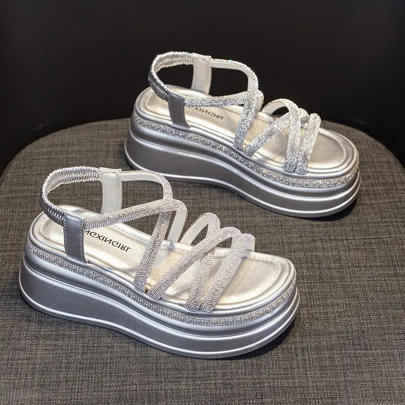 Women's Roman Style Thick Heel Diamond Embellished Leather Sandals Flat Bottom Polyurethane Outsole Comfortable Casual Sandals
Women's Roman Style Thick Heel Diamond Embellished Leather Sandals Flat Bottom Polyurethane Outsole Comfortable Casual Sandals