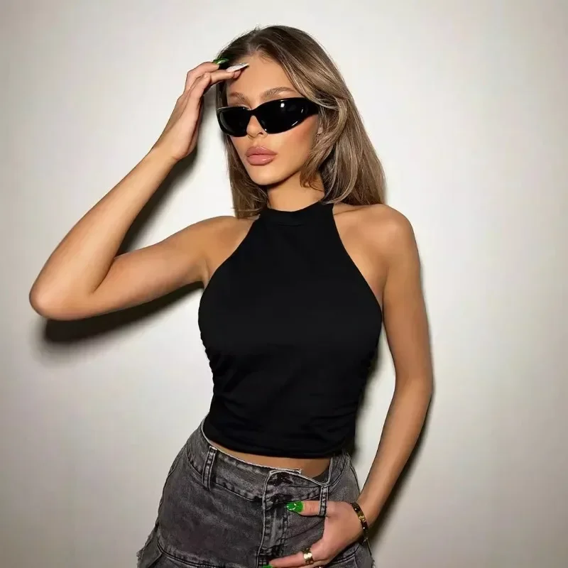 European And American Style Women's Fashion Trend Camisole Vest Spring And Summer Season Simple Versatile Slim Fit Basic Top
European And American Style Women's Fashion Trend Camisole Vest Spring And Summer Season Simple Versatile Slim Fit Basic Top