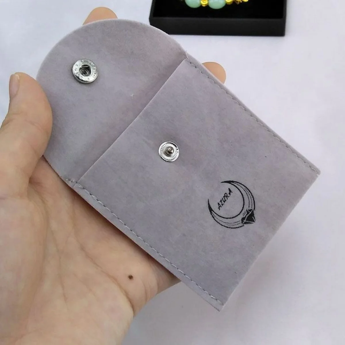 100 шт., бархатная сумка для ювелирных изделий, замшевая фланелевая сумка на шнурке, свадебный подарок, сумка для колец, серег, браслета, кулон, ожерелье, хранилище для макияжа
100 шт., бархатная сумка для ювелирных изделий, замшевая фланелевая сумка на шнурке, свадебный подарок, сумка для колец, серег, браслета, кулон, ожерелье, хранилище для макияжа