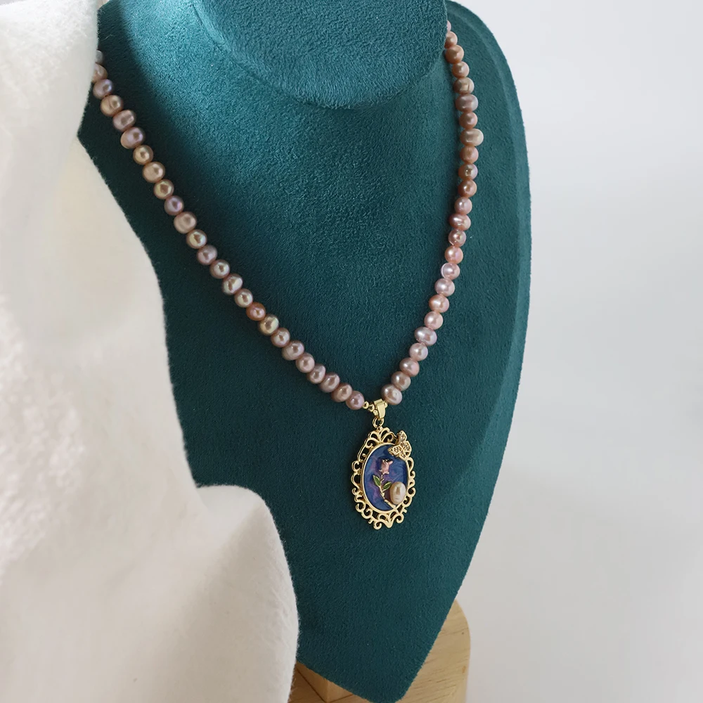 Natural Pearl Oil Painting Rose Butterfly Necklace Korean Style Women Luxury Jewelry Fashion Ladies and Girls Gift GN0667
Natural Pearl Oil Painting Rose Butterfly Necklace Korean Style Women Luxury Jewelry Fashion Ladies and Girls Gift GN0667