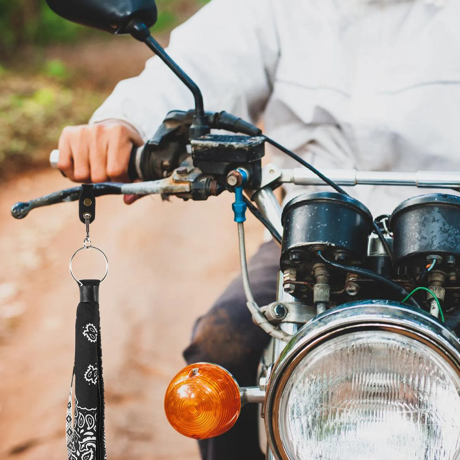 Motorcycle Handlebar Tassel Fabric Lightweight Fringe Decorative Motorcycle Handlebar Accessories Easy Replacement
Motorcycle Handlebar Tassel Fabric Lightweight Fringe Decorative Motorcycle Handlebar Accessories Easy Replacement
