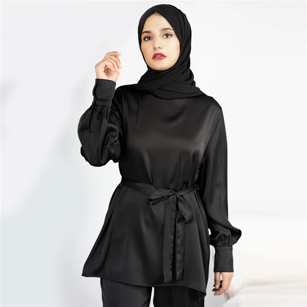 2 Piece Muslim Set Satin Outfits Dress Suit Tops Wide Leg Pants Islam Women Eid Abaya Blouse Trousers Femme Musulmane Ensembles
2 Piece Muslim Set Satin Outfits Dress Suit Tops Wide Leg Pants Islam Women Eid Abaya Blouse Trousers Femme Musulmane Ensembles