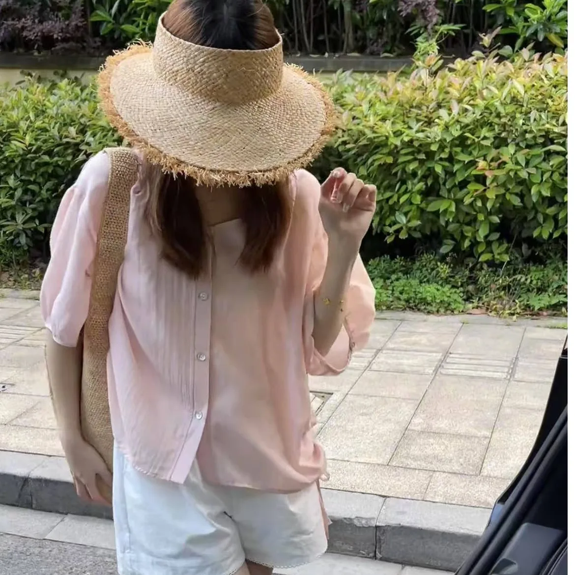 Korean Style Loose Short Sleeve Drawstring Pure Color Shirt Women's Summer Design Unique Beautiful Short Top Unique
Korean Style Loose Short Sleeve Drawstring Pure Color Shirt Women's Summer Design Unique Beautiful Short Top Unique