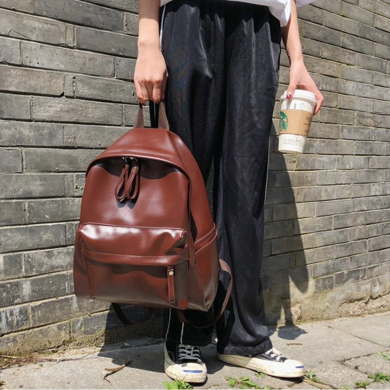 New Fashion Laptop Bag Large Capacity Backpacks High Quality Rucksack PU Leather Backpack Solid Color School Bag for Girl
New Fashion Laptop Bag Large Capacity Backpacks High Quality Rucksack PU Leather Backpack Solid Color School Bag for Girl