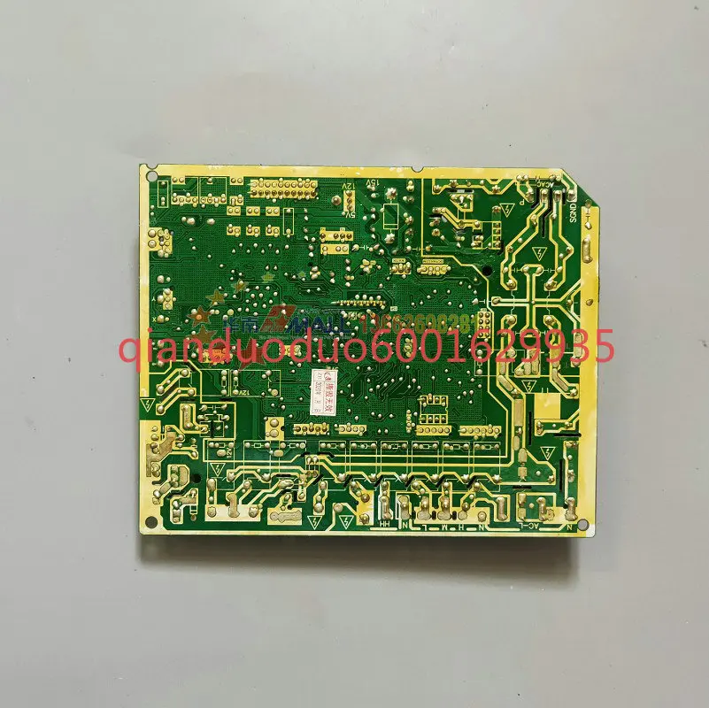 Suitable for Midea main board EU-KFR160T2 BP3N1X-B. JD.T.NK.NP1-1 17123000002112
Suitable for Midea main board EU-KFR160T2 BP3N1X-B. JD.T.NK.NP1-1 17123000002112