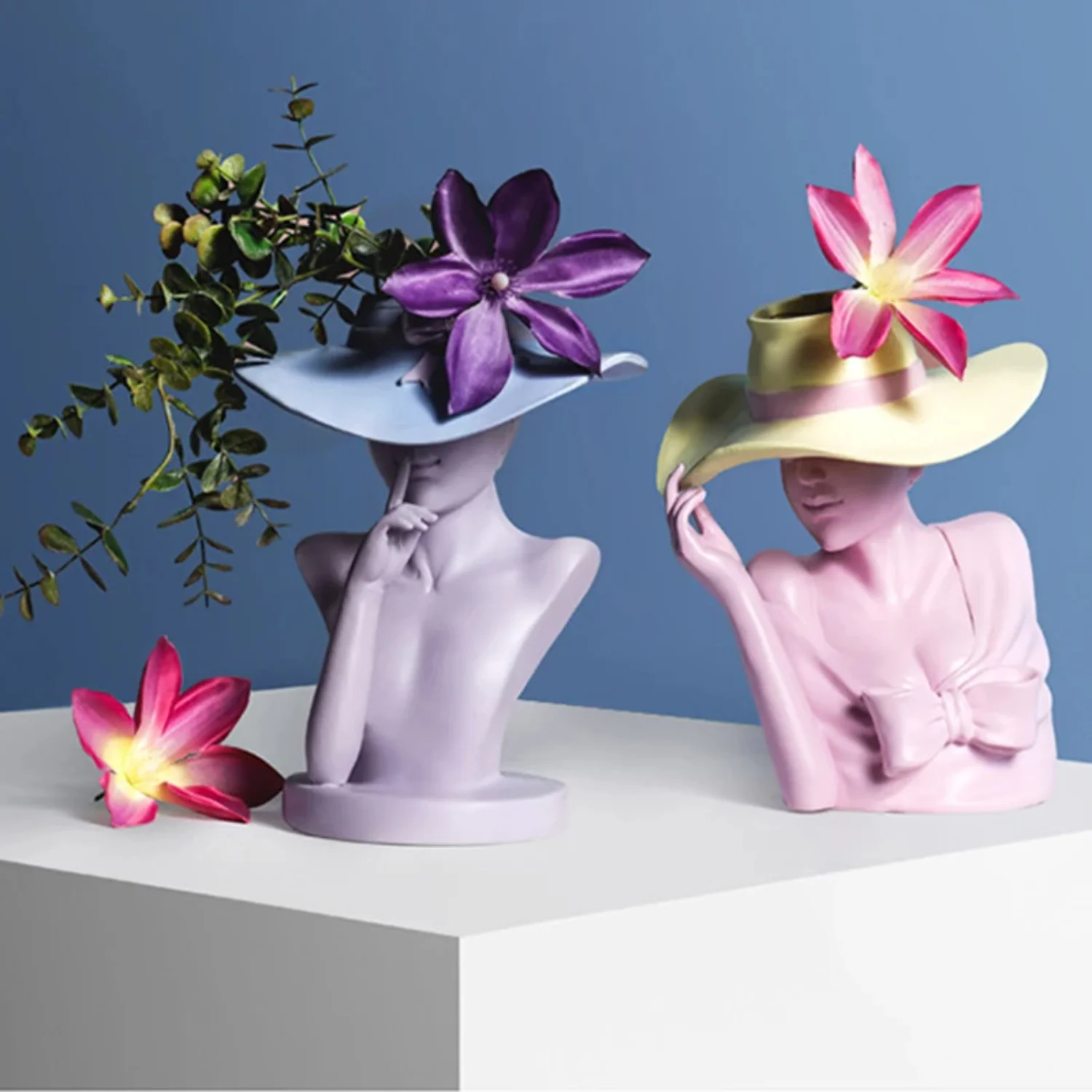 European Modern Woman Vase Resin Crafts Creative Art Flower Arrangement Ornaments Home Decorations Dried Flowers Hydroponic Pot
European Modern Woman Vase Resin Crafts Creative Art Flower Arrangement Ornaments Home Decorations Dried Flowers Hydroponic Pot