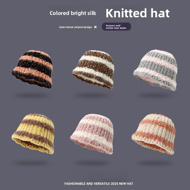 New Autumn and Winter Warm Beanies for Women Versatile and Cold Resistant Fashionable Cycling Ear Protection Knitted Hat
New Autumn and Winter Warm Beanies for Women Versatile and Cold Resistant Fashionable Cycling Ear Protection Knitted Hat