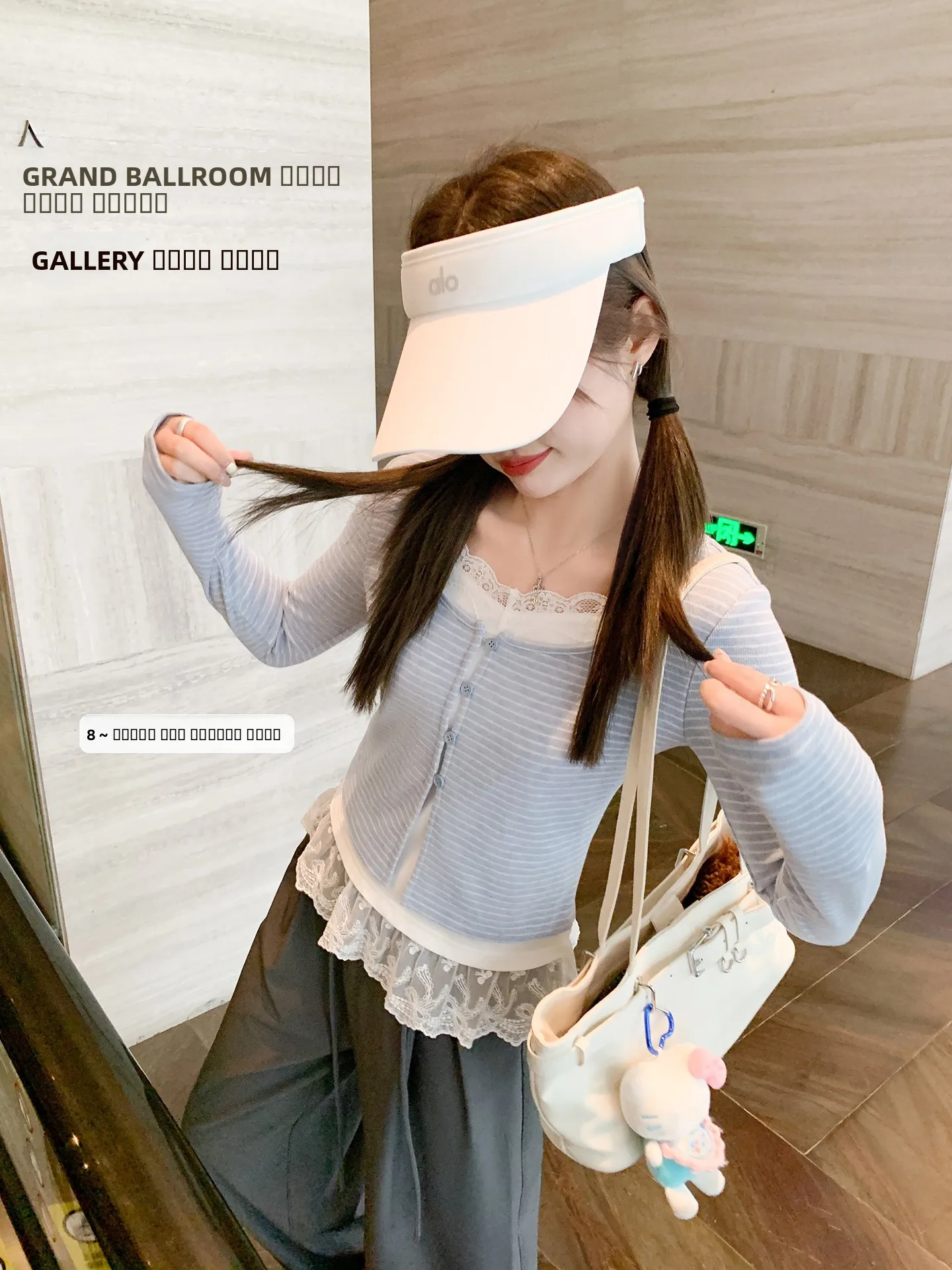 Korean Sle Lace Long Sve T-irt Women's Spring New Design Sense Top Fake Two-Piece Blue Stripe Splicing Lace Long Sv...
Korean Sle Lace Long Sve T-irt Women's Spring New Design Sense Top Fake Two-Piece Blue Stripe Splicing Lace Long Sv...