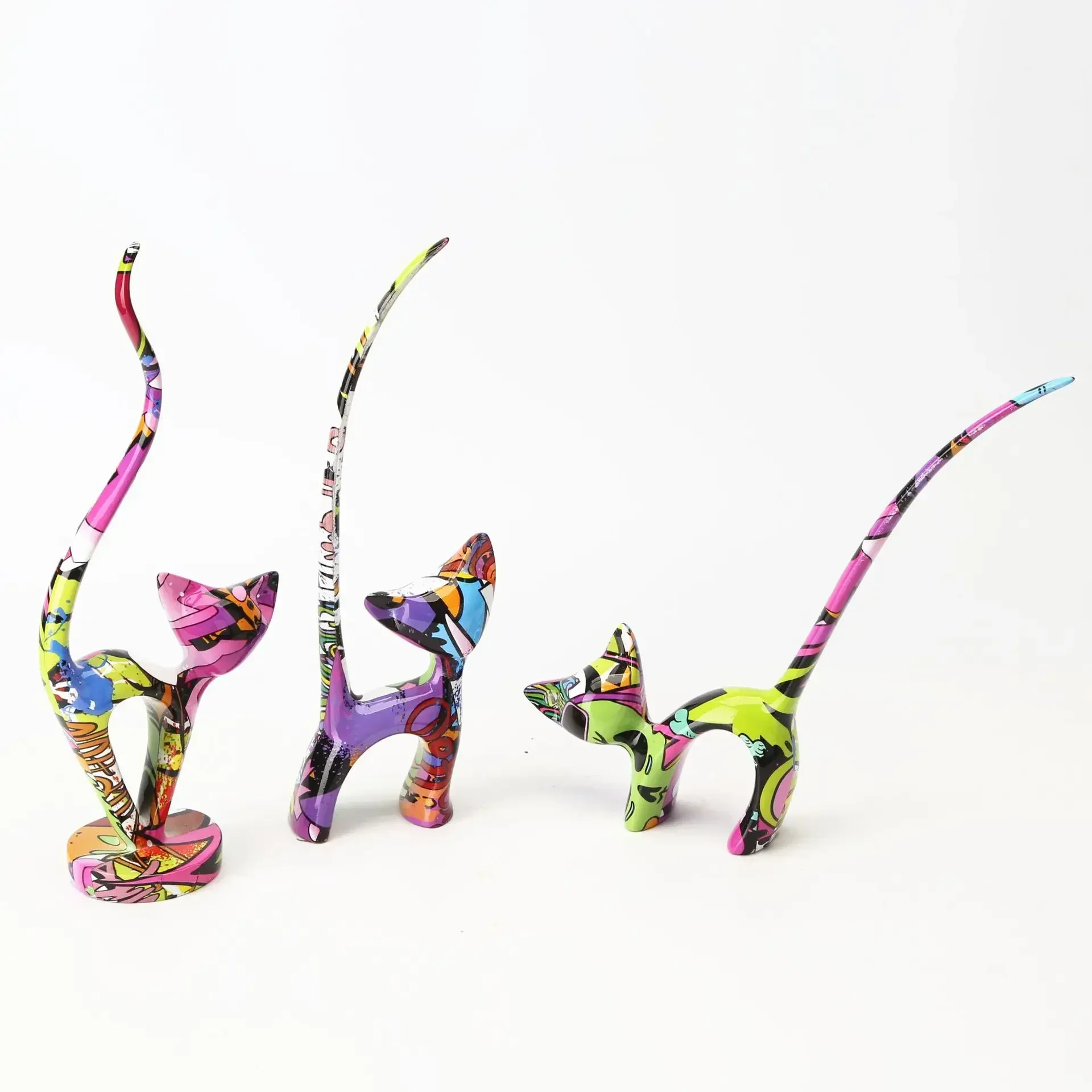 European and American Modern Three Kittens Creative Color Resin Crafts Ornaments Animal Gifts Living Room Bedroom Anime Decor
European and American Modern Three Kittens Creative Color Resin Crafts Ornaments Animal Gifts Living Room Bedroom Anime Decor