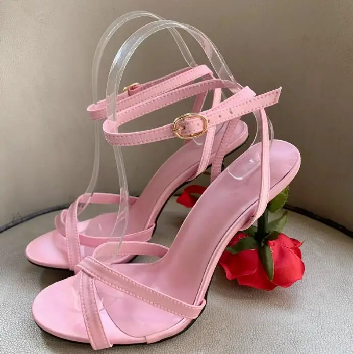 Сандалии на тонком ремешке на каблуке с красной розой и открытым носком, розовые, красные, летние тапочки из натуральной замши с ремешками, сандалии
Сандалии на тонком ремешке на каблуке с красной розой и открытым носком, розовые, красные, летние тапочки из натуральной замши с ремешками, сандалии