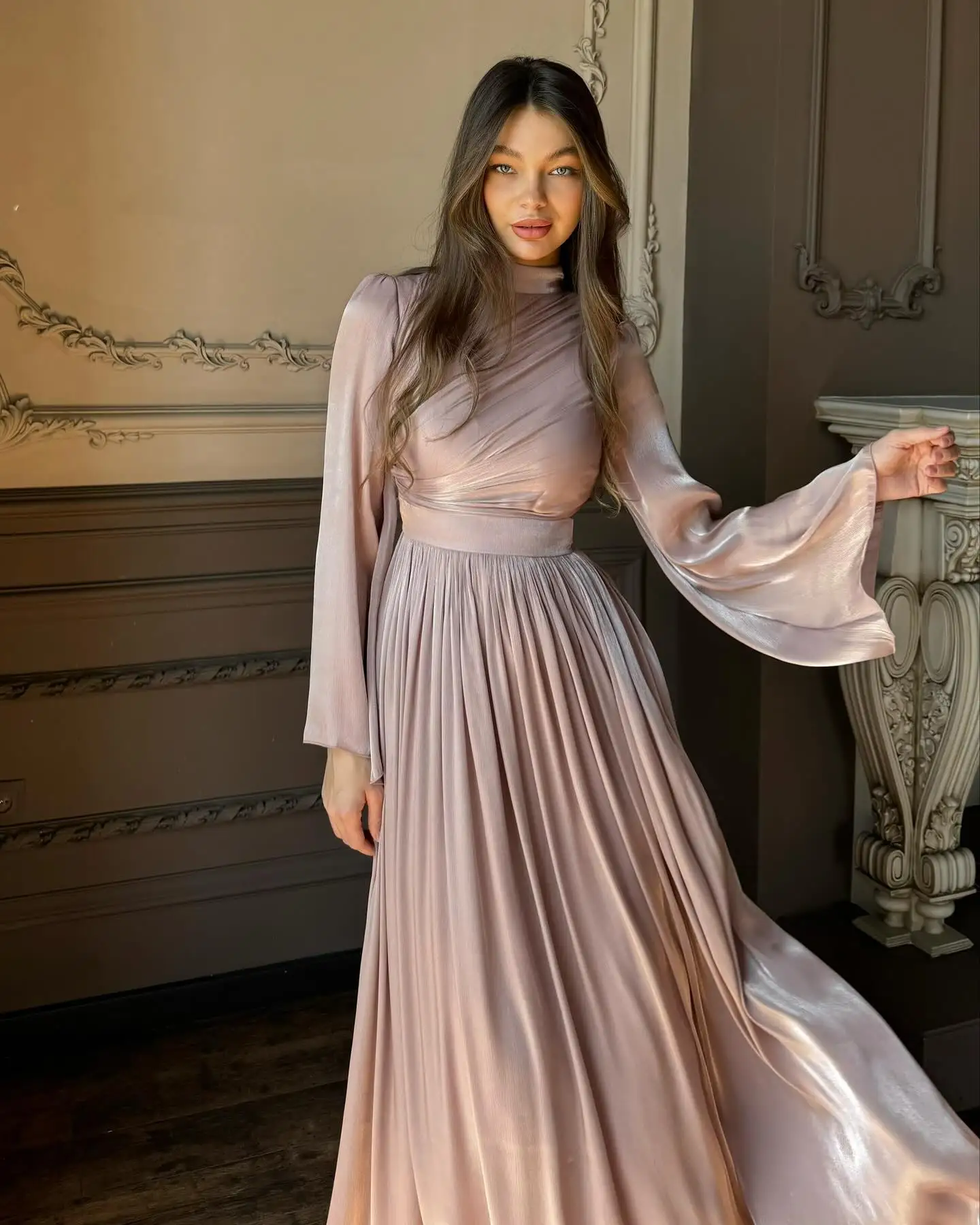 Customized Fashion Jersey Straight Evening Dresses High Neckline Long Sleeves Special Occasion Gowns Luxury Bridal Par
Customized Fashion Jersey Straight Evening Dresses High Neckline Long Sleeves Special Occasion Gowns Luxury Bridal Par