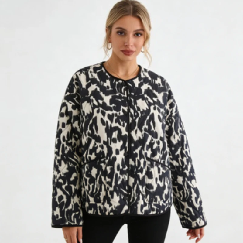 Fashion Versatile Autumn New Women's Clothing European and American French Design Animal Pattern Printed Cotton Clothing Jacket
Fashion Versatile Autumn New Women's Clothing European and American French Design Animal Pattern Printed Cotton Clothing Jacket