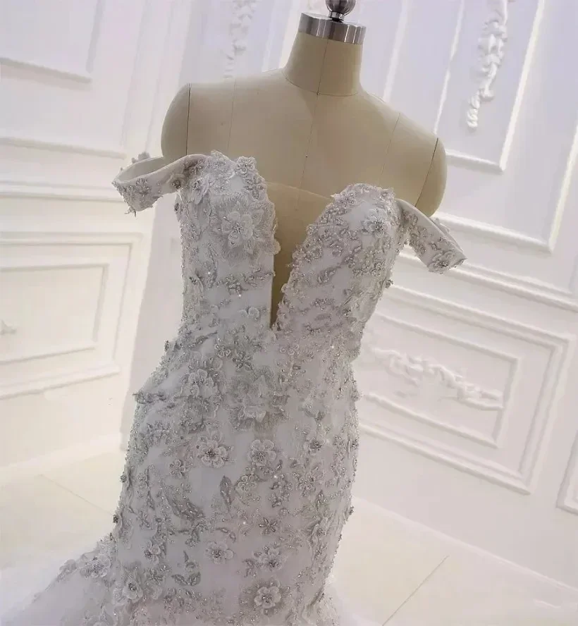 Customized Wonderful Off The Shoulder Shinny Beads Mermaid Wedding Dress Chapel Train Arabic Dubai 3D Lace Appliques Vestido D
Customized Wonderful Off The Shoulder Shinny Beads Mermaid Wedding Dress Chapel Train Arabic Dubai 3D Lace Appliques Vestido D
