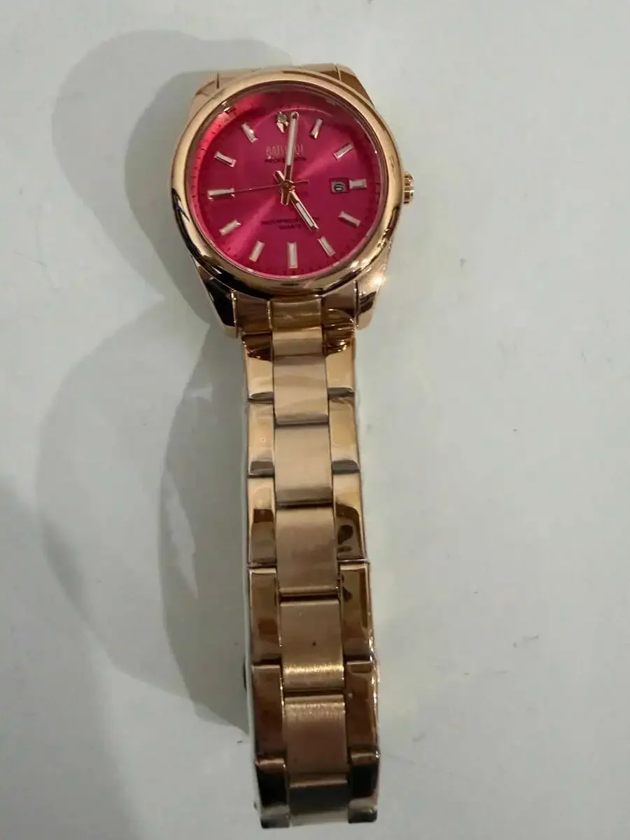 Womens Minimalist Quartz Watch With Stainless Steel Strap Date Display Luminous Hands 3ATM Water Resistant
Womens Minimalist Quartz Watch With Stainless Steel Strap Date Display Luminous Hands 3ATM Water Resistant