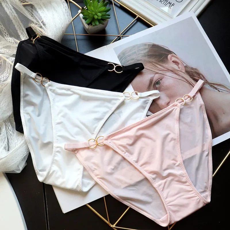 Girls Ultra-Thin Low-Waist Iron Ring Sexy Ice Silk Triangle Pant Underwear Comfortable Women's Briefs
Girls Ultra-Thin Low-Waist Iron Ring Sexy Ice Silk Triangle Pant Underwear Comfortable Women's Briefs