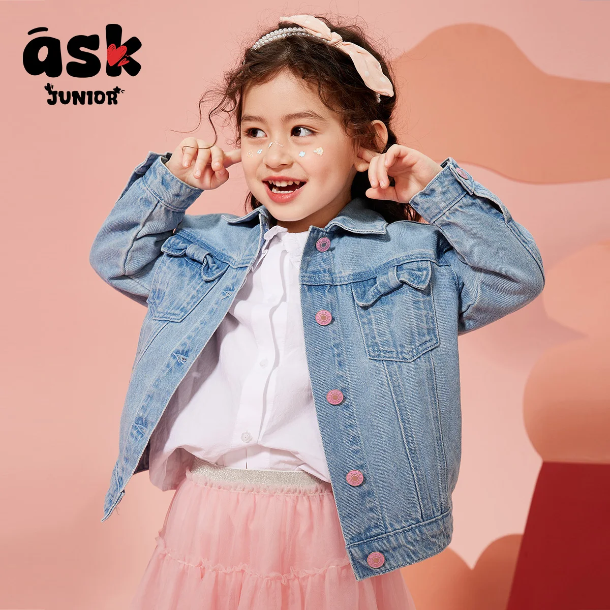 Ask Junior Girls, весенне-осенняя детская повседневная потертая джинсовая куртка с кружевными лацканами
Ask Junior Girls, весенне-осенняя детская повседневная потертая джинсовая куртка с кружевными лацканами