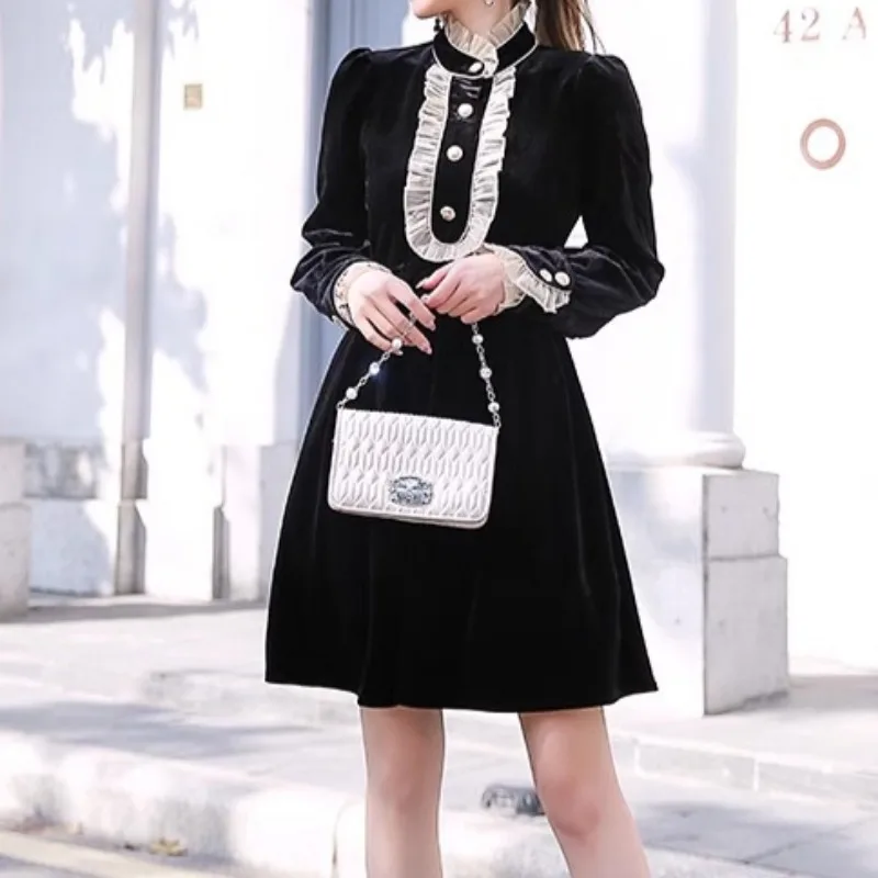 Black Velvet Dress Women Long Sleeve Golden Button Mini Dresses Bodycon Streetwear Business Party Clothing Lady Stand Neck
Black Velvet Dress Women Long Sleeve Golden Button Mini Dresses Bodycon Streetwear Business Party Clothing Lady Stand Neck