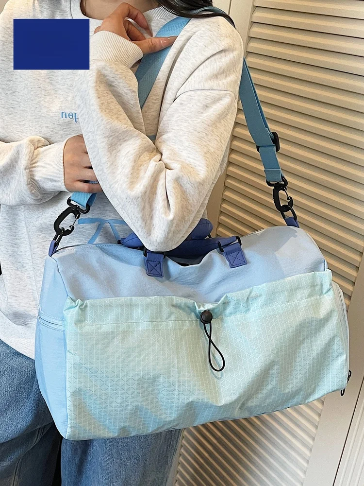 Женская дорожная сумка-кенгуру для коротких поездок, синяя, через плечо, на одно плечо, с креплением на чемодан
Женская дорожная сумка-кенгуру для коротких поездок, синяя, через плечо, на одно плечо, с креплением на чемодан