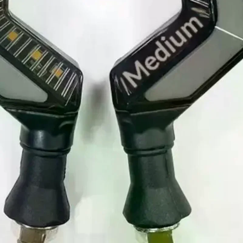 Motorcycle Modification Parts Dual-color Flowing Angel Wing Turn Signals 12V Universal Dual-color Flowing LED Turn Signals
Motorcycle Modification Parts Dual-color Flowing Angel Wing Turn Signals 12V Universal Dual-color Flowing LED Turn Signals