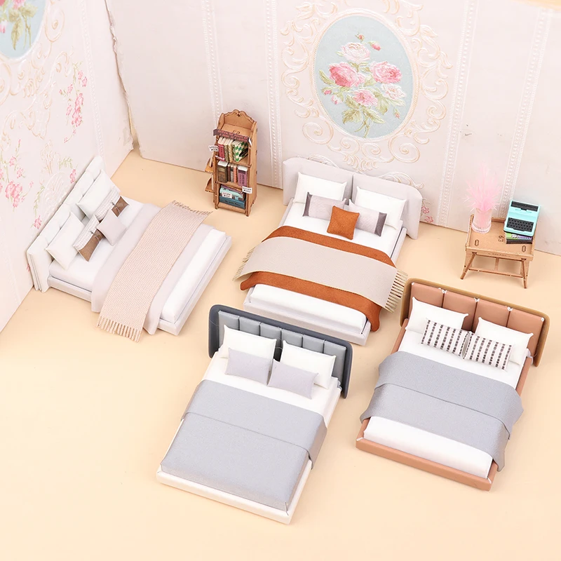 Ornamental Double Bed Model Dollhouse Accessory in Cream Style, Simulated Miniature Furniture and Micro Scene.
Ornamental Double Bed Model Dollhouse Accessory in Cream Style, Simulated Miniature Furniture and Micro Scene.