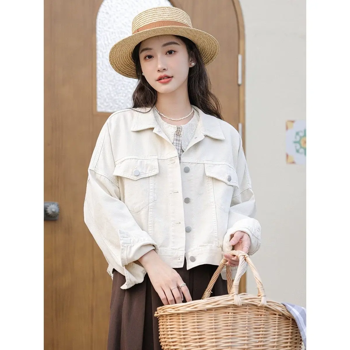 Casual Sle ort Loose Women's Denim Jaet Korean Version Spring Autumn New Faion Small Size Casual Match All Workwear Coat
Casual Sle ort Loose Women's Denim Jaet Korean Version Spring Autumn New Faion Small Size Casual Match All Workwear Coat