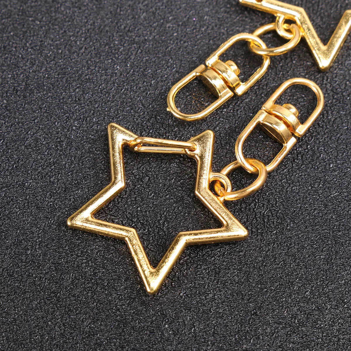 48 Pcs Pentagram Keychain High-end Alloy Business Star Carabiner Metal Keyring Durable Lightweight Gift Decoration
48 Pcs Pentagram Keychain High-end Alloy Business Star Carabiner Metal Keyring Durable Lightweight Gift Decoration