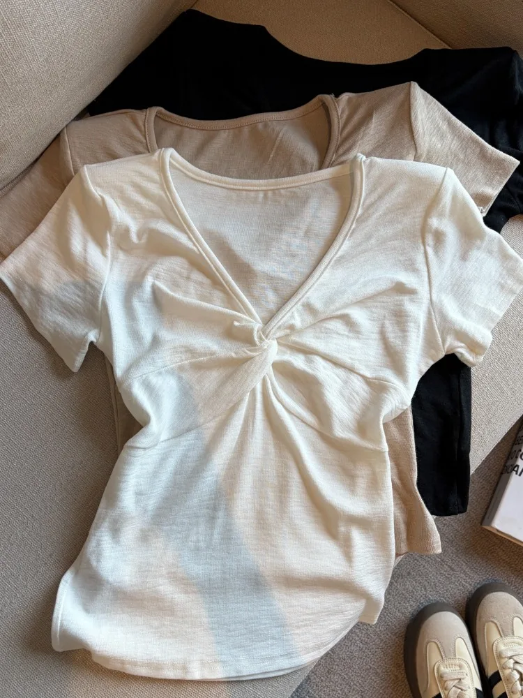 Summer New Korean Style Knot V-Neck Short Sleeve T-Shirt Women's Waist-Cinching Slimming Sexy Spicy Short Fashion Top
Summer New Korean Style Knot V-Neck Short Sleeve T-Shirt Women's Waist-Cinching Slimming Sexy Spicy Short Fashion Top