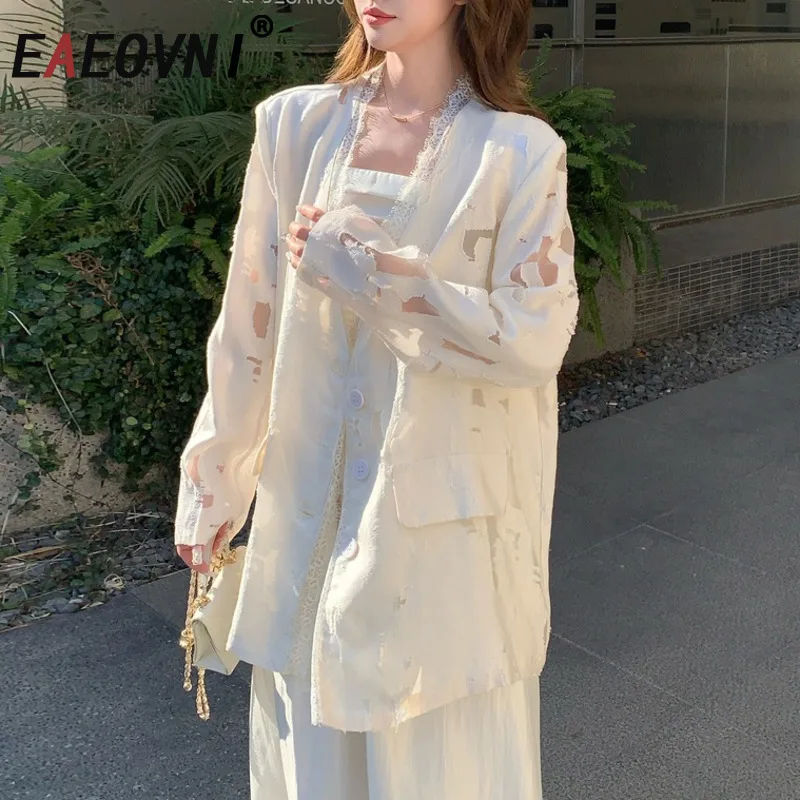 EAEOVNI Summer Lace Hollow Out Design Blaze Coat For Women Fashion V Neck Button Chic Jacket Casual 2025 New Clothing 1A1156
EAEOVNI Summer Lace Hollow Out Design Blaze Coat For Women Fashion V Neck Button Chic Jacket Casual 2025 New Clothing 1A1156