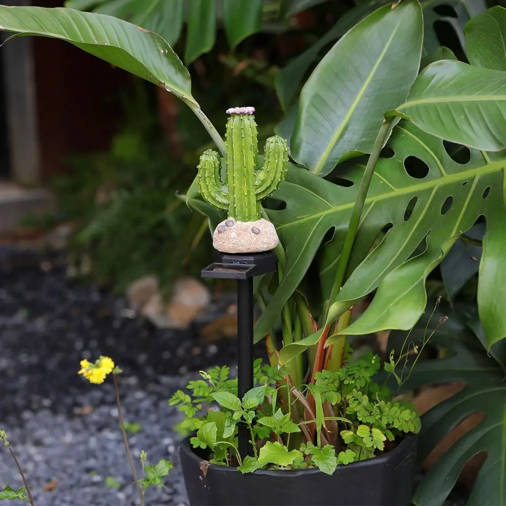 IP44 Waterproof Solar Garden Light Auto on/Off Weatherproof Solar Powered Lamp Ground Insertion Warm White Solar Lawn Light
IP44 Waterproof Solar Garden Light Auto on/Off Weatherproof Solar Powered Lamp Ground Insertion Warm White Solar Lawn Light