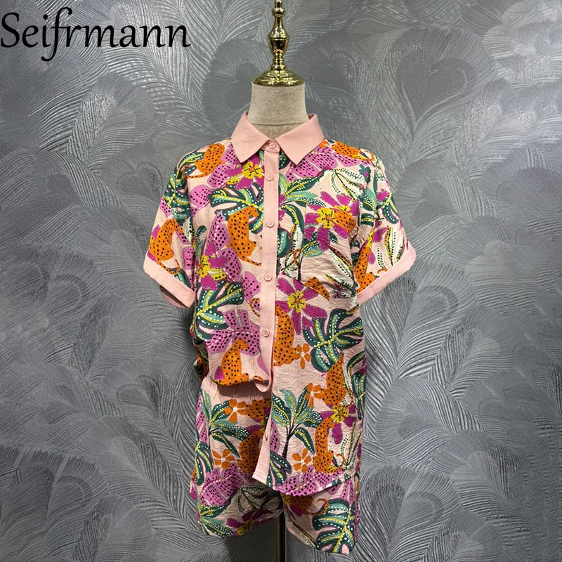 Seifrmann 2026 Summer Women's New Fashion lapel Short Sleeve Single breasted Printed Top+Shorts Two piece Set
Seifrmann 2026 Summer Women's New Fashion lapel Short Sleeve Single breasted Printed Top+Shorts Two piece Set