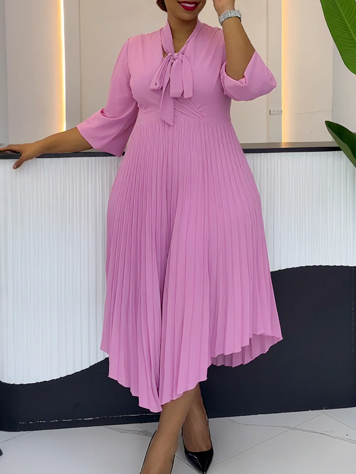 Elegant Women's Pleated Dress with Three-Quarter Sleeves Lace Trim Fashionable Irregular Skirt New Arrivals
Elegant Women's Pleated Dress with Three-Quarter Sleeves Lace Trim Fashionable Irregular Skirt New Arrivals