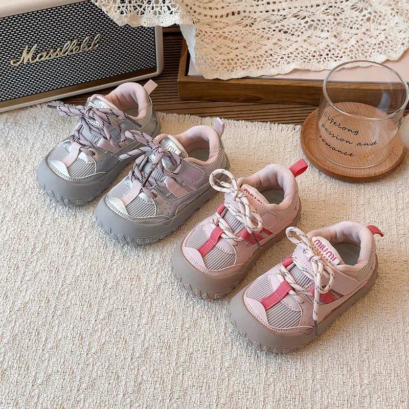2026 Spring New Children's Mesh Breathable Sports Casual Shoes Girls' Fashion Trend Comfortable Shoes Boy Non Slip Baby Sneakers
2026 Spring New Children's Mesh Breathable Sports Casual Shoes Girls' Fashion Trend Comfortable Shoes Boy Non Slip Baby Sneakers