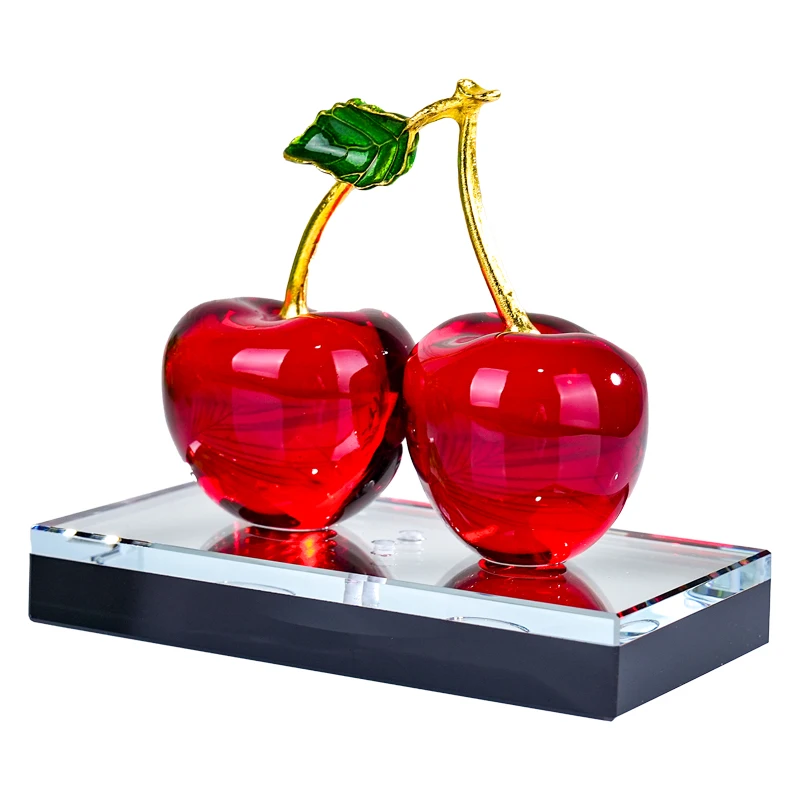 New Design Crystal Decoration Crafts Cherry Custom Luxury Empty Glass Crystal Perfume Bottle
New Design Crystal Decoration Crafts Cherry Custom Luxury Empty Glass Crystal Perfume Bottle