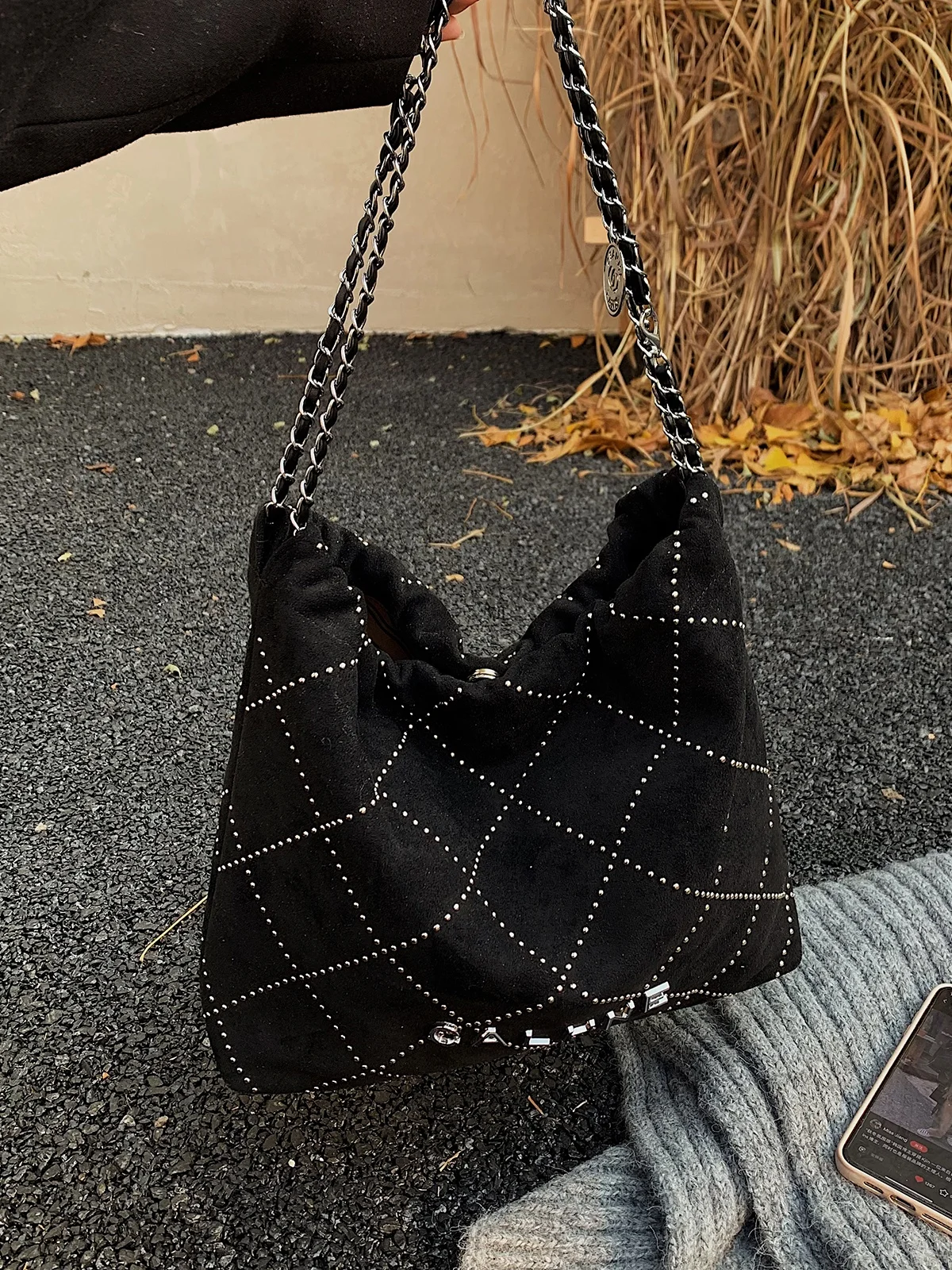 Loose Feel Retro Suede Women's Large Capaci Single oulder Bag Faion Diamond Tote Buet Bag Casual Simple Sle Commute
Loose Feel Retro Suede Women's Large Capaci Single oulder Bag Faion Diamond Tote Buet Bag Casual Simple Sle Commute