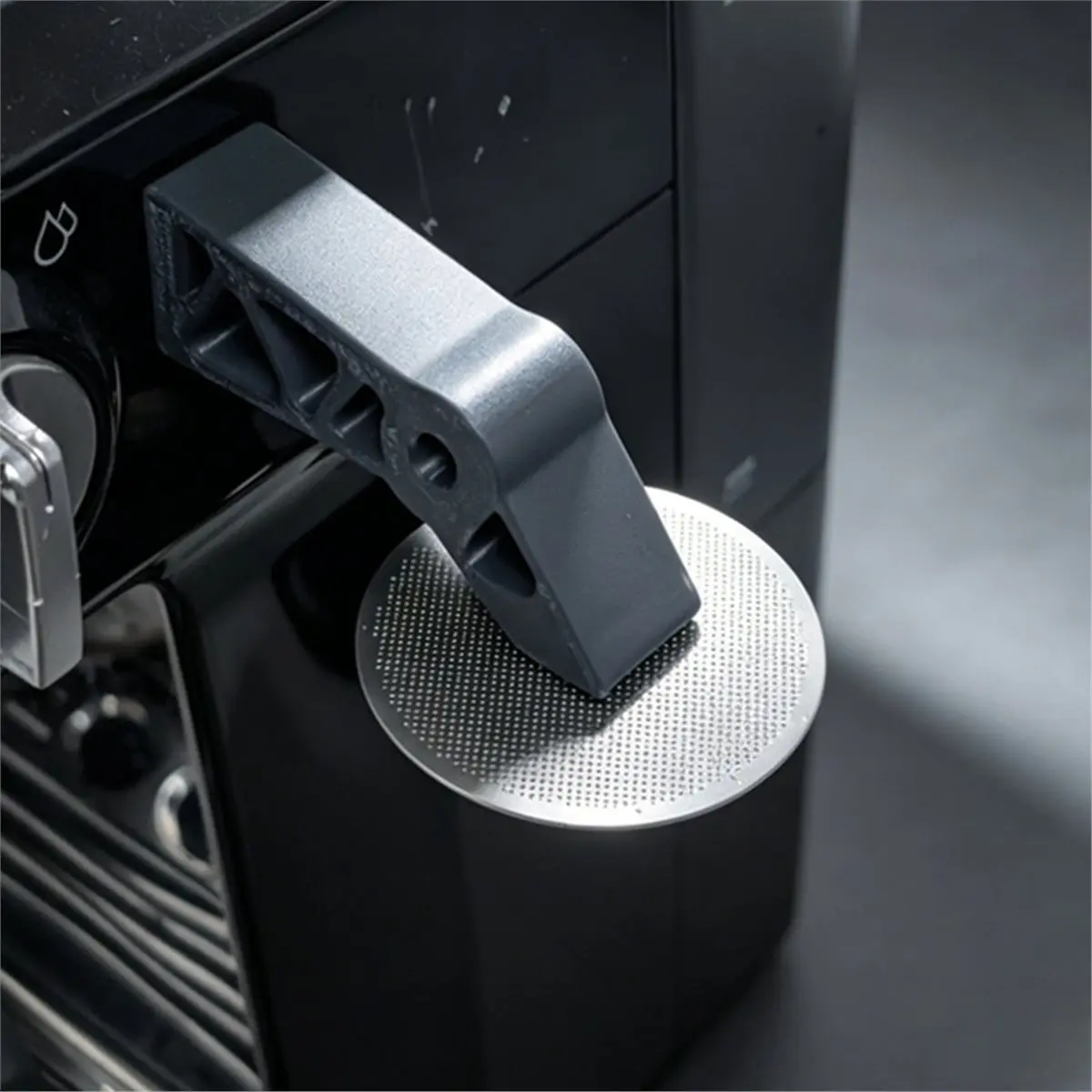 Home Tool Coffee Machine Automatically Absorbs Magnetic Accessories Mesh Remover Bracket Practical Filter Mesh Magnet Tool
Home Tool Coffee Machine Automatically Absorbs Magnetic Accessories Mesh Remover Bracket Practical Filter Mesh Magnet Tool