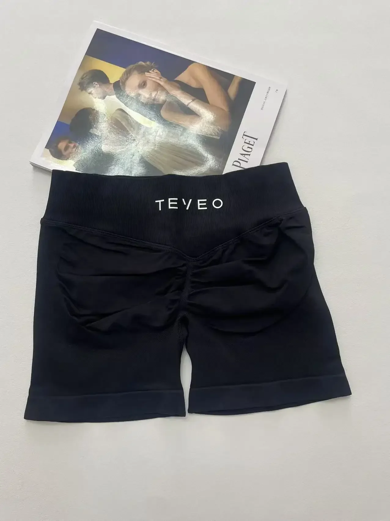 TEVEO Summer Fashion Yoga Shorts High Quality Seamless Movement Fitness Shorts Fashion Trend Pilates shorts
TEVEO Summer Fashion Yoga Shorts High Quality Seamless Movement Fitness Shorts Fashion Trend Pilates shorts
