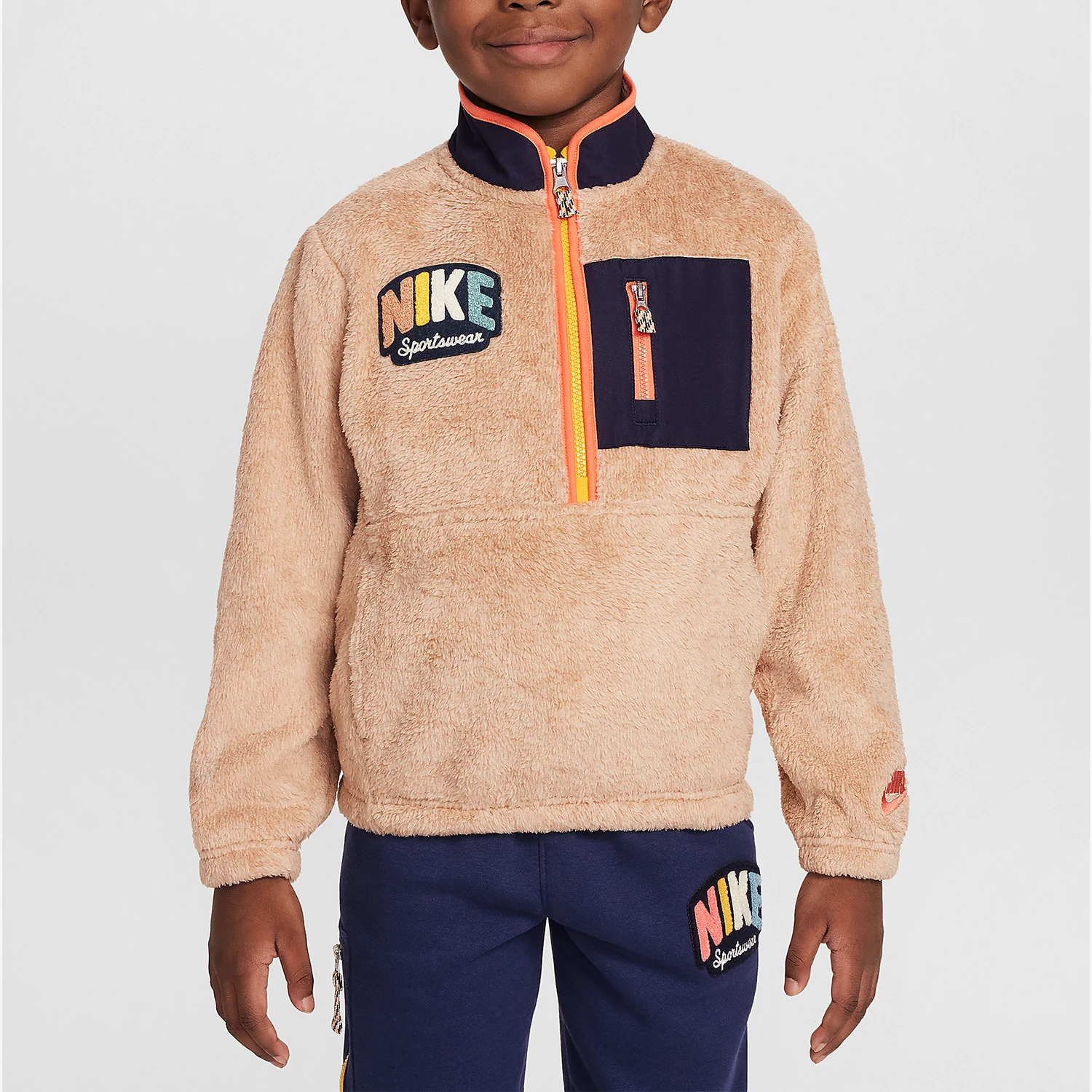 Nike Authentic POWDER PLAY Kids Casual Stand Collar Patchwork Hoodie HQ8073-200
Nike Authentic POWDER PLAY Kids Casual Stand Collar Patchwork Hoodie HQ8073-200