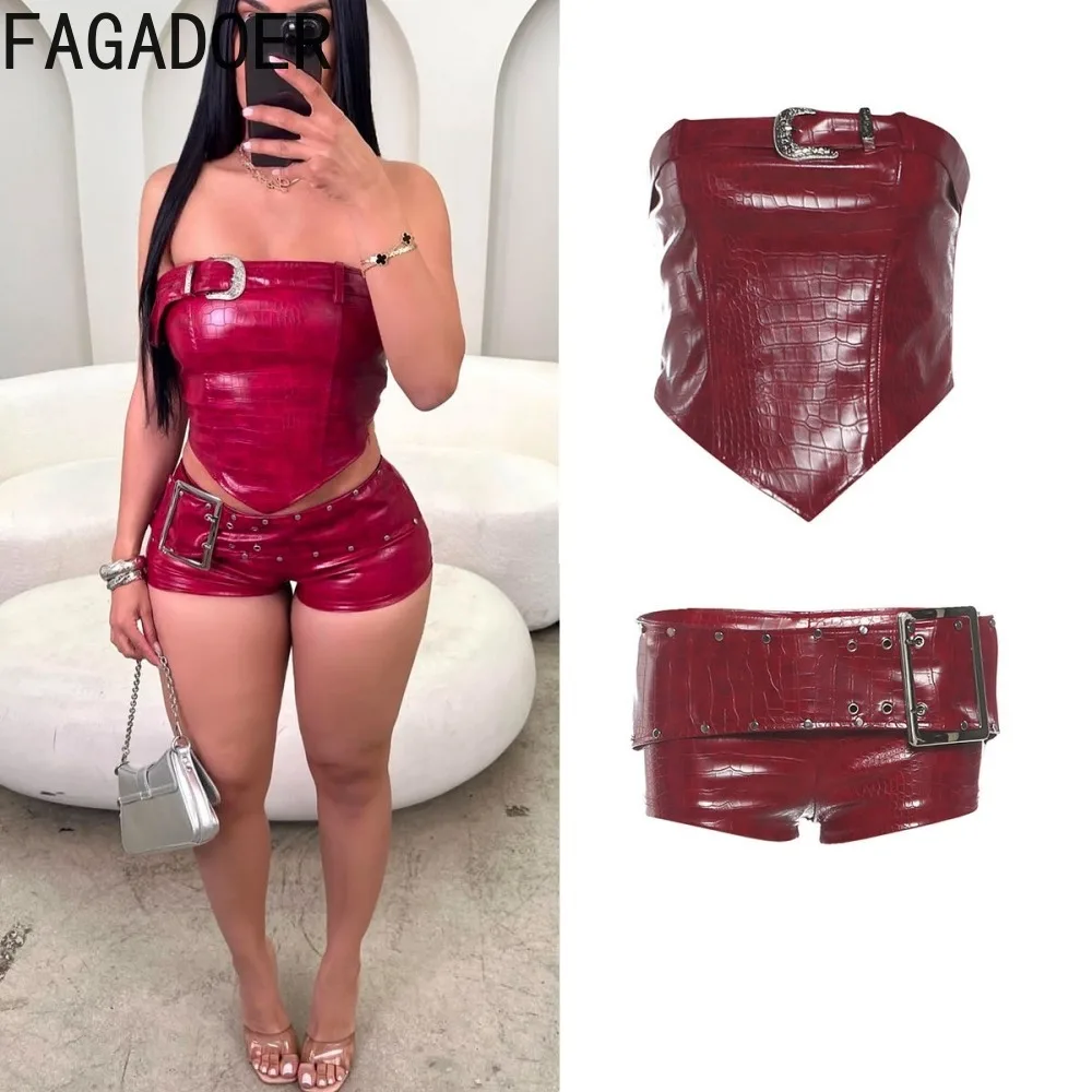 FAGADOER Sexy Leather Patchwork Two Piece Outfits Woman Sleeveless Backless Crop Top and Shorts Matching Female Streetwear New
FAGADOER Sexy Leather Patchwork Two Piece Outfits Woman Sleeveless Backless Crop Top and Shorts Matching Female Streetwear New