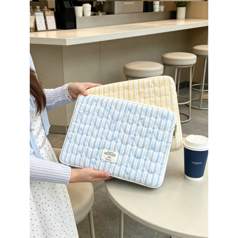 Korean Cute bow Laptop Sleeve Bag11 13.3 14 15 15. 6 16 Inch Shockproof Protective Notebook Pouch Travel Tablet Storage Case
Korean Cute bow Laptop Sleeve Bag11 13.3 14 15 15. 6 16 Inch Shockproof Protective Notebook Pouch Travel Tablet Storage Case