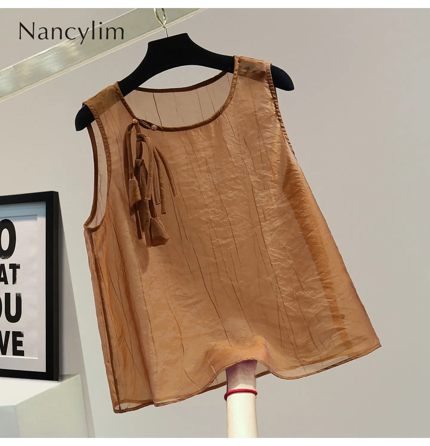 Heavy Industry Flower Tassel Thin Tank Top Shirt for Women, 2026 Summer Round Neck Sleeveless Coffee Color Chiffon Shirt Trendy
Heavy Industry Flower Tassel Thin Tank Top Shirt for Women, 2026 Summer Round Neck Sleeveless Coffee Color Chiffon Shirt Trendy
