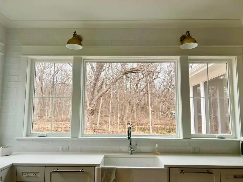 High Quality Aluminum Frame Casement Windows Hurricane Proof Soundproof Design Tilt and Turn Waterproof Thermal Break Window
High Quality Aluminum Frame Casement Windows Hurricane Proof Soundproof Design Tilt and Turn Waterproof Thermal Break Window