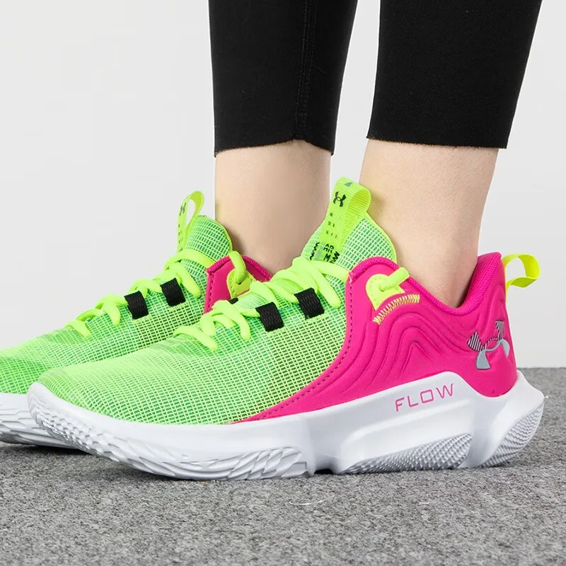 Under Armour men's shoes 2025 new fashion trend outdoor sports shoes wear real combat basketball shoes 3026288-300
Under Armour men's shoes 2025 new fashion trend outdoor sports shoes wear real combat basketball shoes 3026288-300