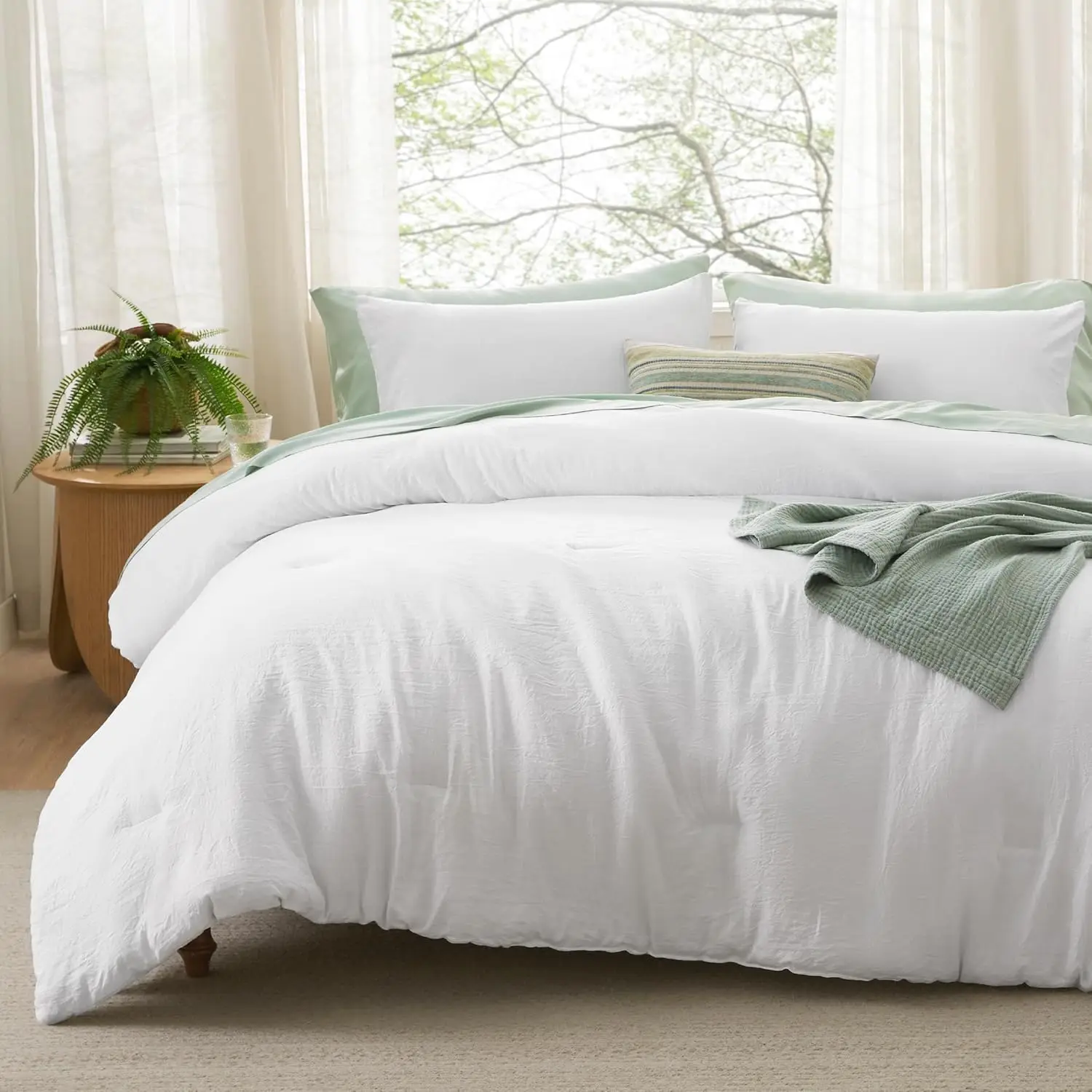 Queen Size Comforter Set, White Soft Prewashed Bedding For All Seasons, 3 Pieces Gentlesoft Warm Down Alternative Bed Set, 1
Queen Size Comforter Set, White Soft Prewashed Bedding For All Seasons, 3 Pieces Gentlesoft Warm Down Alternative Bed Set, 1